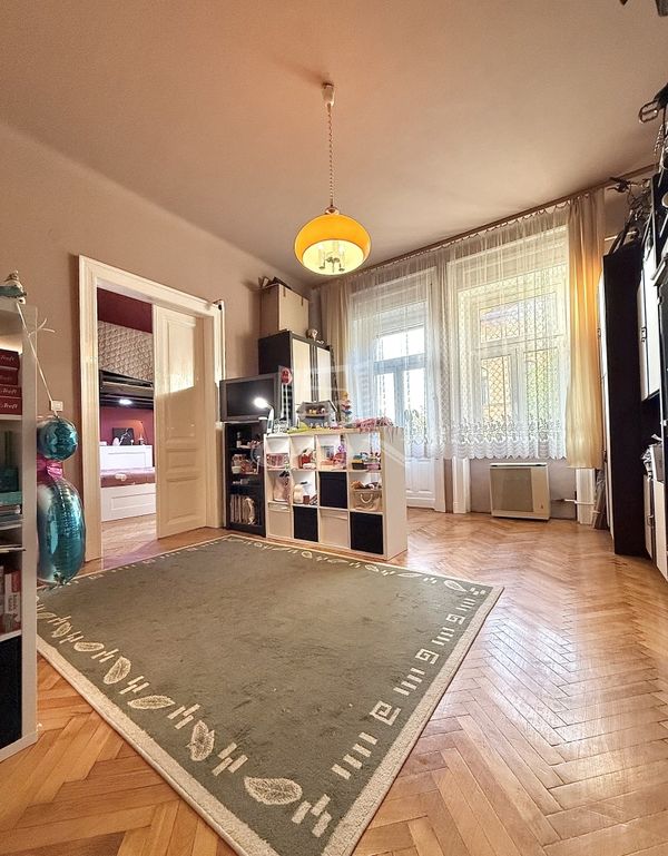 Eladó Budapest VIII. kerület Lakás