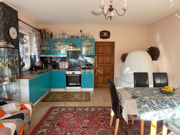 Eladó Szeged Családi ház