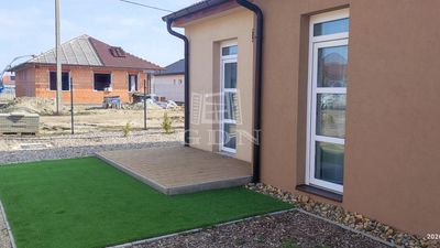 Tiszasziget Квартира - 37.500.000 HUF