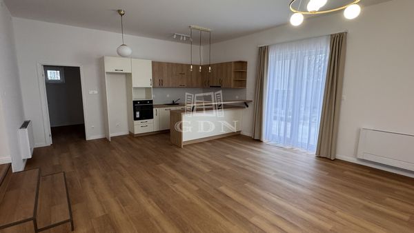 Eladó Szeged Családi ház