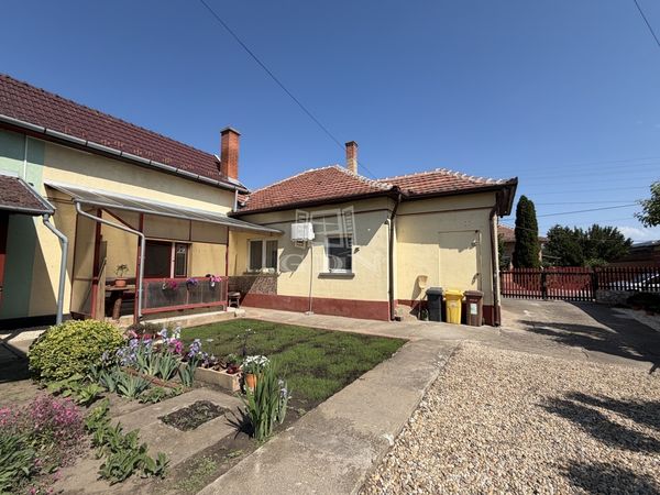 For sale Szeged Family House