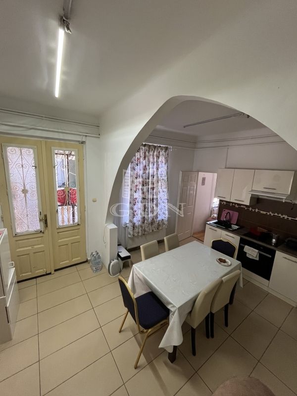 Eladó Budapest XIX. kerület Családi ház