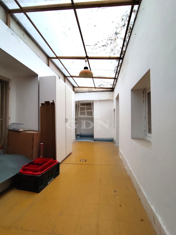 Eladó Budapest XIII. kerület Üzlethelyiség