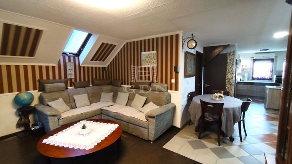 Продается Csömör Квартира (кирпичная)