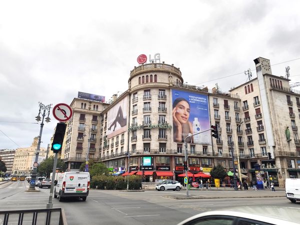 Eladó Budapest VII. kerület Lakás (téglaépítésű)