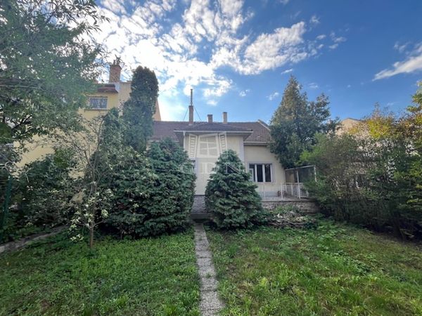 Eladó Budapest XIV. kerület Lakás (téglaépítésű)