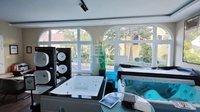 Budakeszi Üzlethelyiség - 88.900.000 Ft