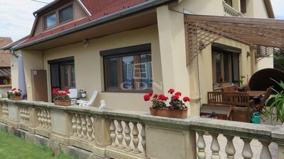 Dunakeszi Family House - 220.000.000 HUF