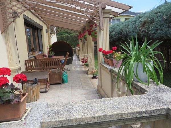 Eladó Dunakeszi Családi ház