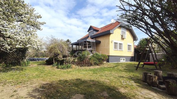 Kiadó Budapest XVII. kerület Családi ház