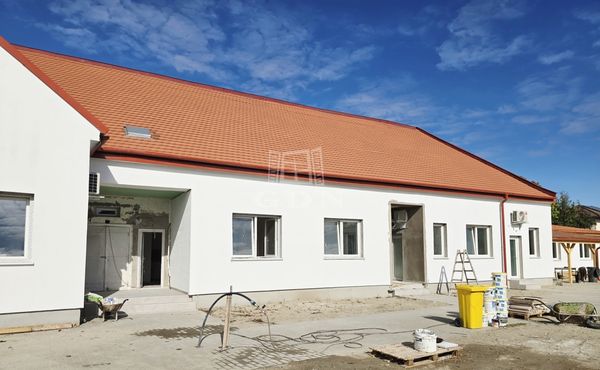 Eladó Budapest XXIII. kerület Lakás (téglaépítésű)