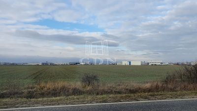 Szigetszentmiklós Industriegebiet - 730.016.000 HUF