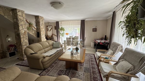 Eladó Dunaharaszti Családi ház