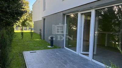 Zamárdi Wohnung - 70.032.270 HUF