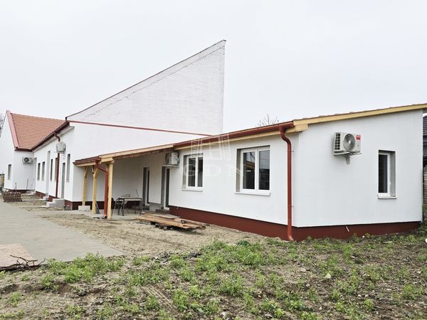 Eladó Budapest XXIII. kerület Lakás (téglaépítésű)