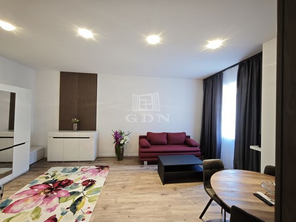 出租 Budapest V. kerület 公寓房（砖头）