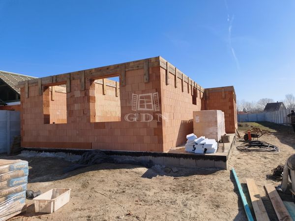 Eladó Ráckeve Családi ház