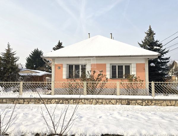 Eladó Dunaharaszti Családi ház