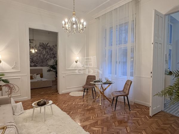 Eladó Budapest VIII. kerület Lakás