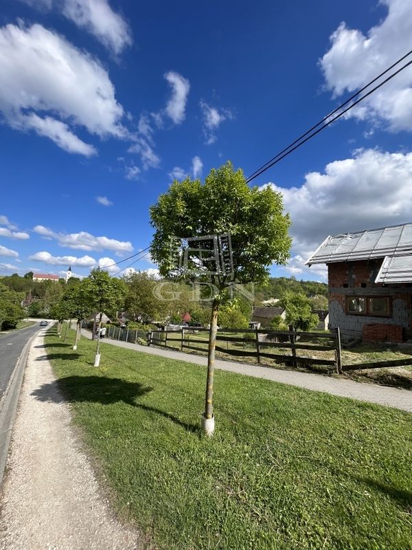 Eladó Gyermely Telek