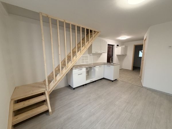 Eladó Dunaharaszti Házrész