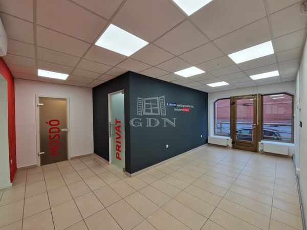 Kiadó Miskolc Iroda