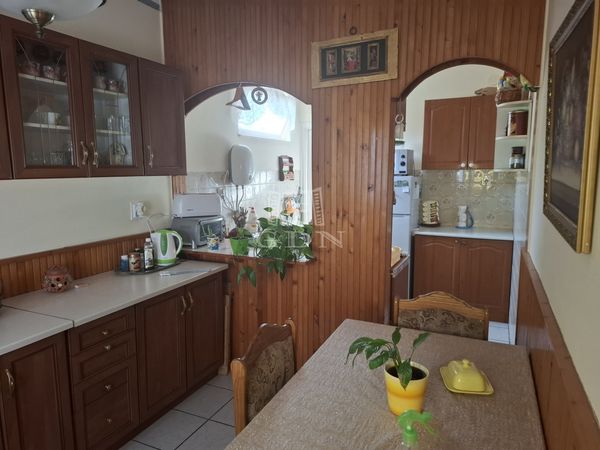 出卖 Mezőkövesd 双面别墅