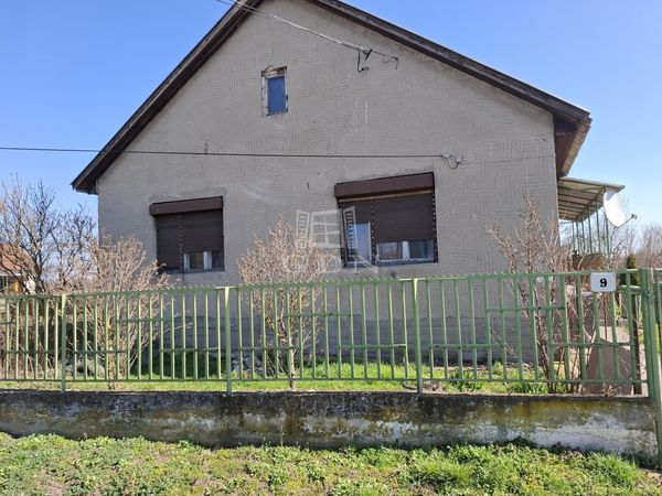 Eladó Hejőpapi Családi ház