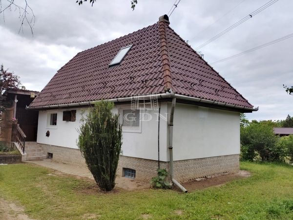 Verkauf Vácrátót Einfamilienhaus