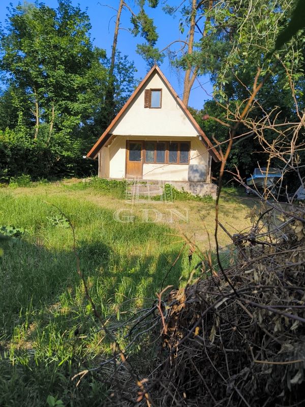 Verkauf Szigetmonostor Einfamilienhaus