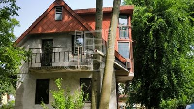 Szigetmonostor Family House - 61.000.000 HUF