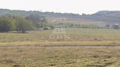 Fót 农业区域 - 24.900.000 HUF