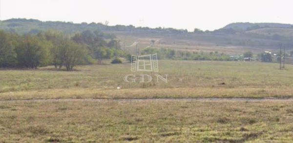 Eladó Fót Mezőgazdasági terület