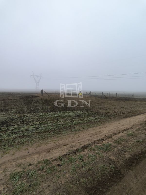 Eladó Fót Mezőgazdasági terület