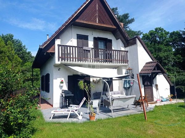 For sale Szigetmonostor Family House