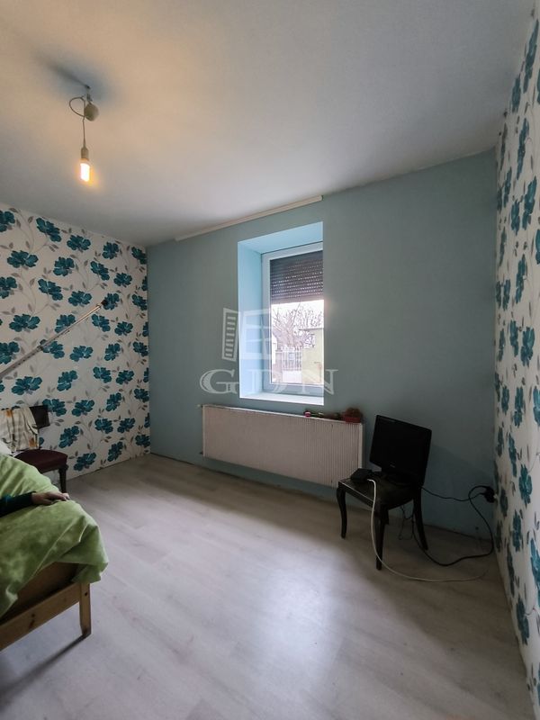 Eladó Pomáz Családi ház