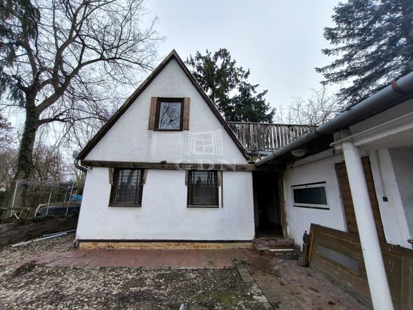 Eladó Szigetmonostor Családi ház