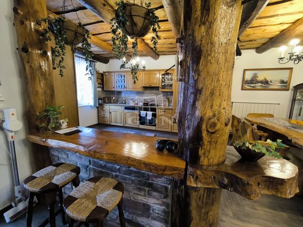 Eladó Fót Családi ház