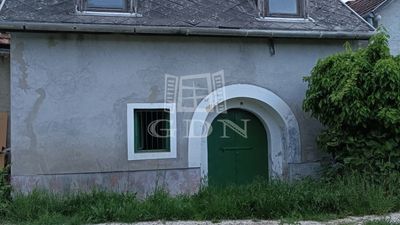 Tök Nyaraló - 12.900.000 Ft