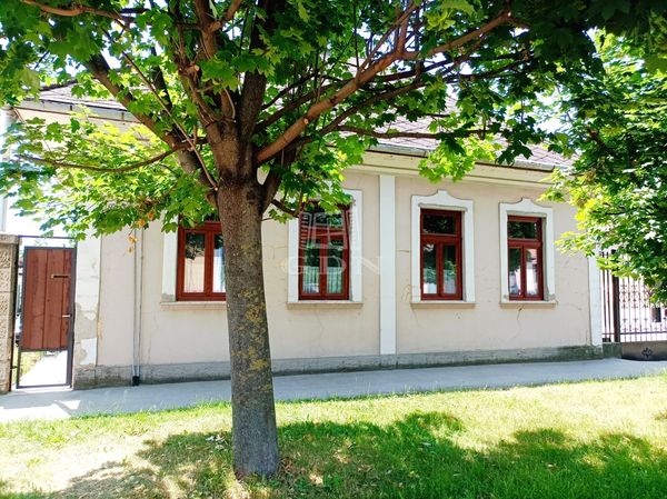 Eladó Biatorbágy Családi ház