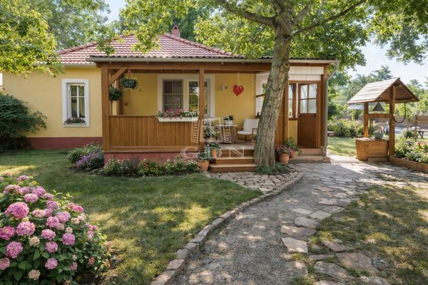 Eladó Érd Családi ház