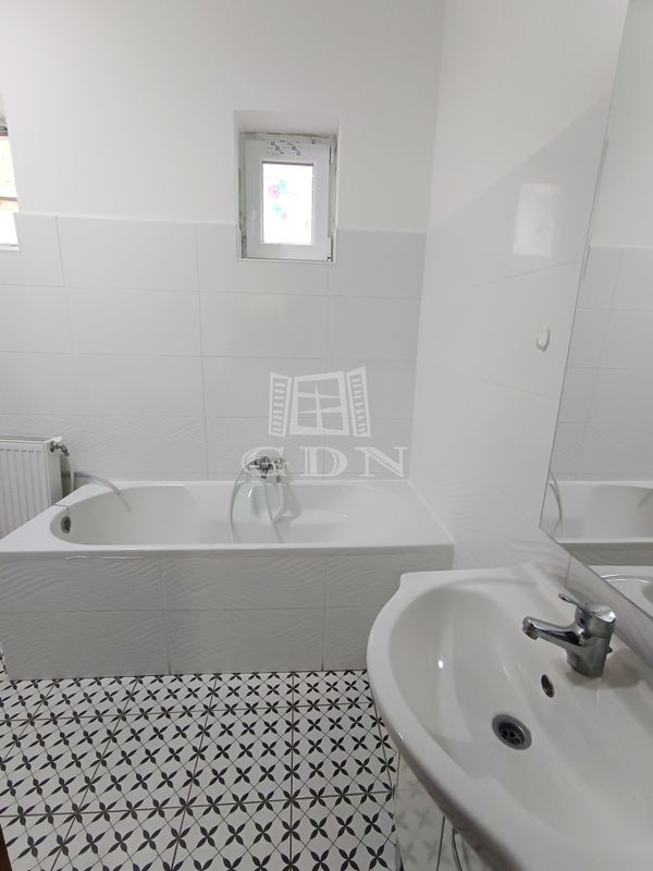 Eladó Érd Ikerház