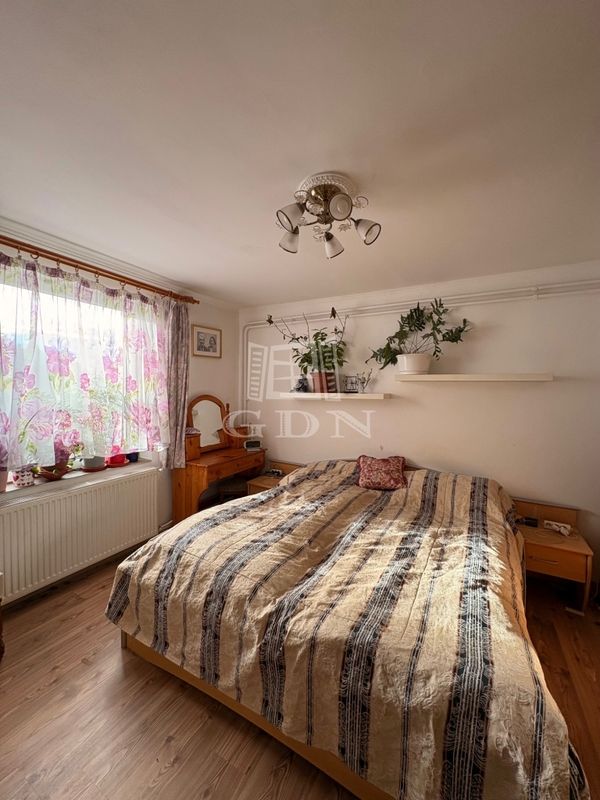 Eladó Érd Családi ház