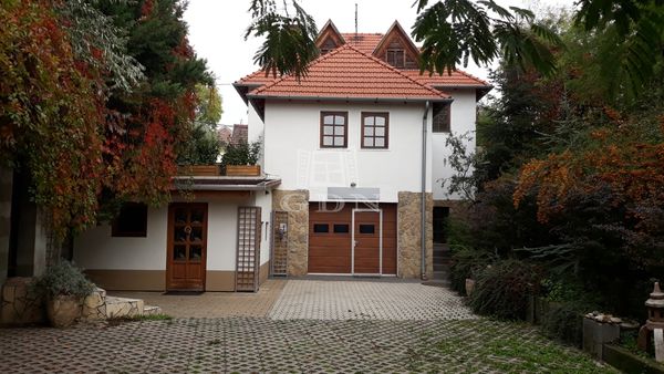 Vânzare Budapest XXII. kerület Casa Familiala