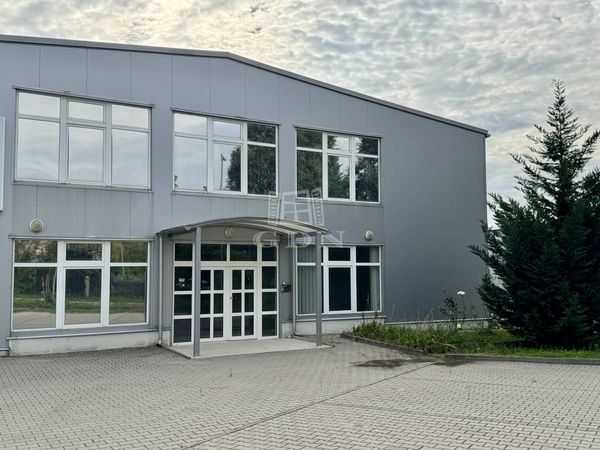 Kiadó Budaörs Raktár