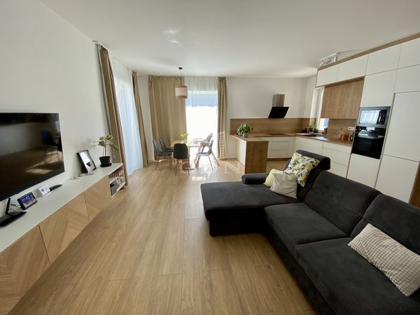 For sale Velence Family House