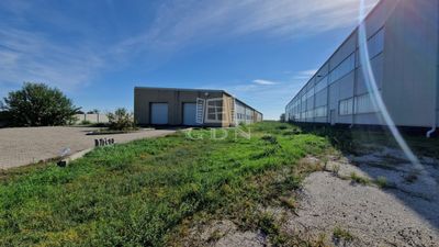 Kisapostag Raktár - 492.000.000 Ft