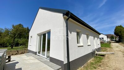 Balatonszemes Casa Familiala - 95.000.000 HUF