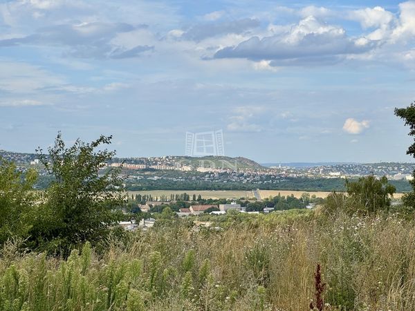 Eladó Budaörs Telek