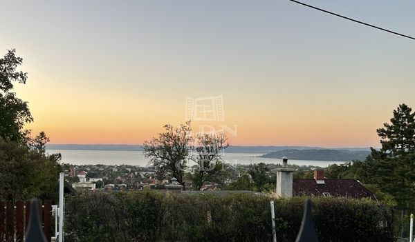 Eladó Balatonfüred Családi ház